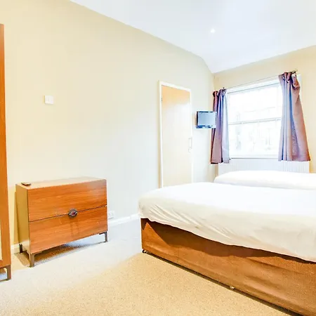 Somerset Baker Street Hotel 2*