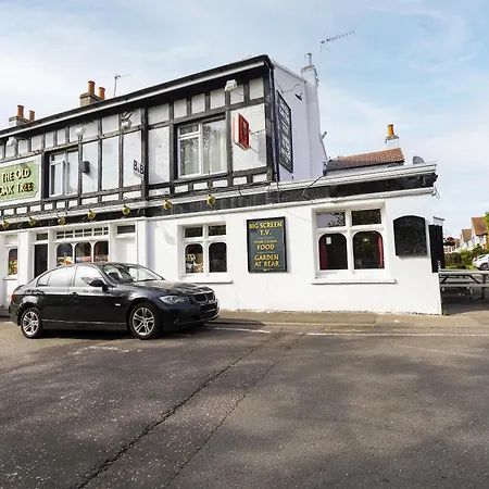 Old Oak Tree Hotel 2*
