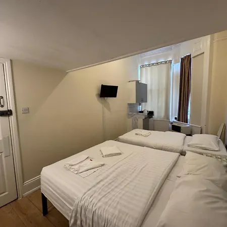 Gæstehus Anwar House 2*