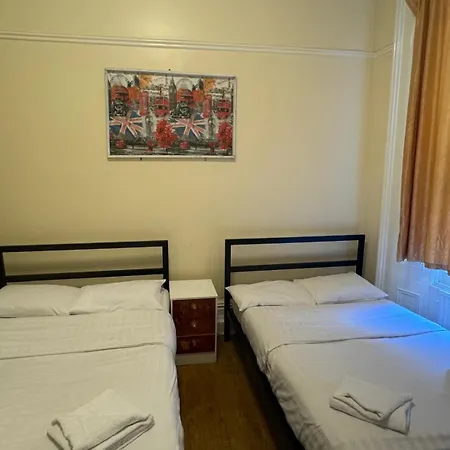 Anwar House Penzion 2*