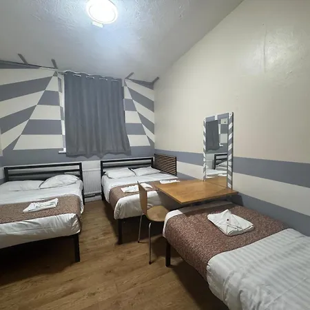 Anwar House Penzion 2*