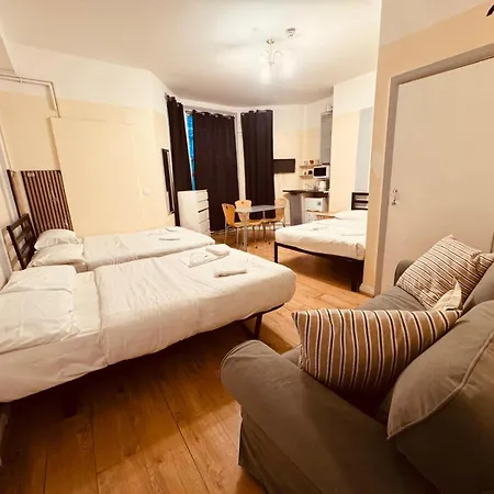 Gæstehus Anwar House 2*
