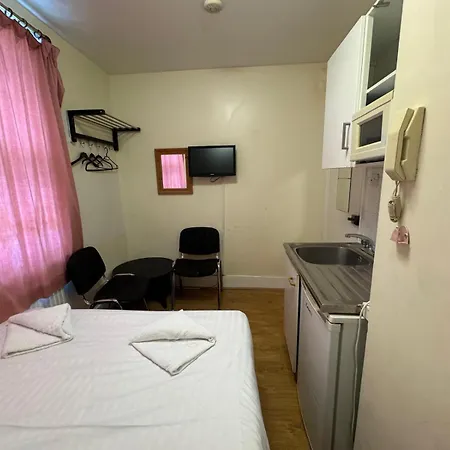 Anwar House 2* Londýn