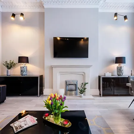 Apartment Hyde Park