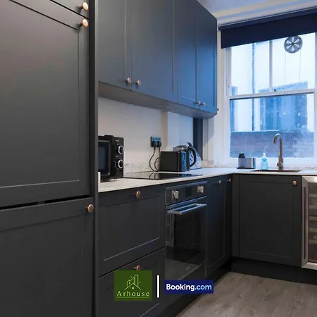 아파트 2 Bedroom By Arhouse Short Lets & Serviced Oxford St With Free Wifi