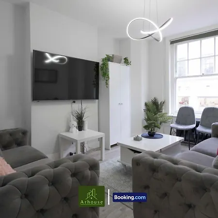 아파트 2 Bedroom By Arhouse Short Lets & Serviced Oxford St With Free Wifi *