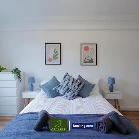 2 Bedroom By Arhouse Short Lets & Serviced Highbury With Free Wifi London