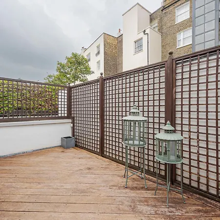 Luxury 3-Bedroom Stay In Belgravia With Private Parking And Ac