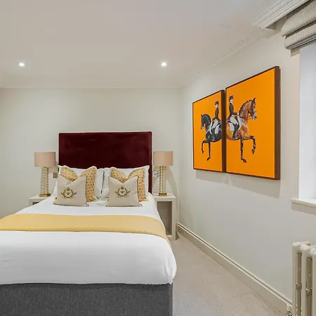 Luxury 3-Bedroom Stay In Belgravia With Private Parking And Ac Apartment *