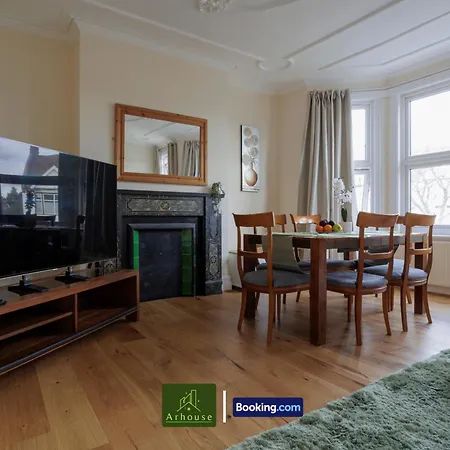 3 Bedroom By Arhouse Short Lets & Serviced Kensal Rise With Free Wifi & Free Parking London