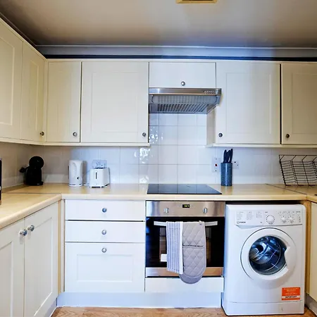 Imperial Meridian Place Apartment