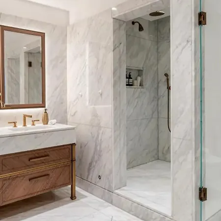 4 Bedrooms Of Comfort And Style In Appartement *