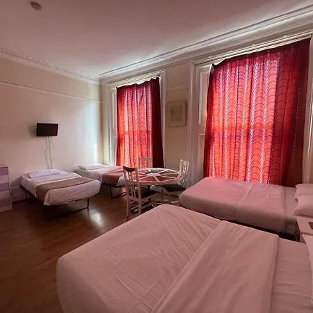 Apartment Collingham Place