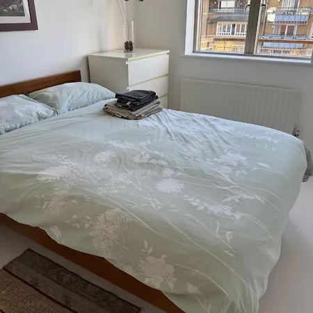 Apartment Modern Bright Flat Near Little Venice London