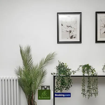 Two Bedroom By Arhouse Short Lets & Serviced Clapham With Free Wifi 公寓