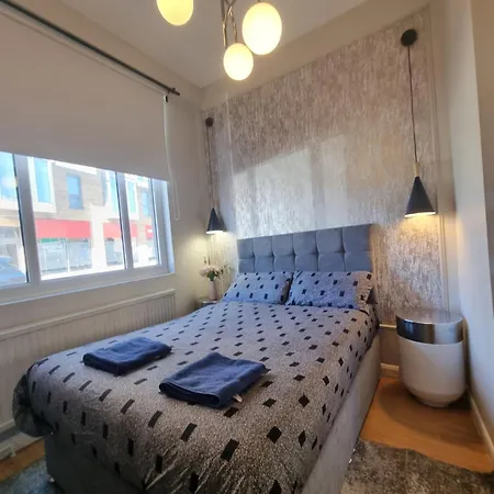 Apartment A1-1 Bed Ground Floor Flat In Elephant Castle *