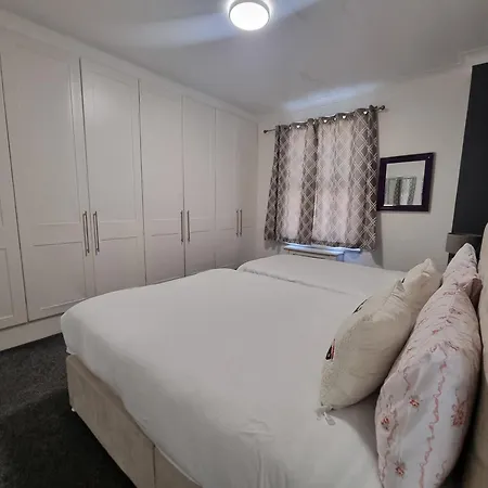 4th Flr Fantastic 3 Bedroom Flat In W2-g15 Apartment London