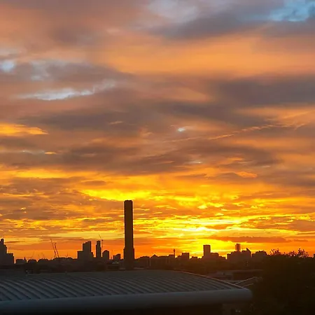Sunset Heights Bright 2br With Views And Free Parking Apartment