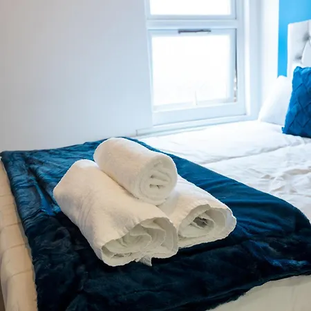 Guest house Blue Near Portobello Road London