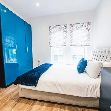 Blue Near Portobello Road Guest house *