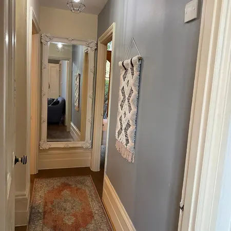 Amanah - 2 Bed Iconic Abbey Road Zone 2