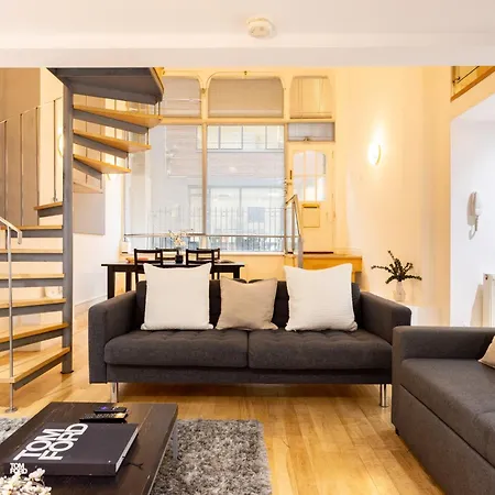 Charming Retreat In * London