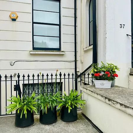 Iconic Little Venice With Private Garden Appartamento