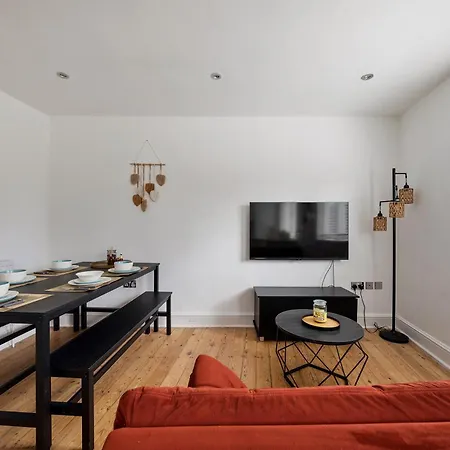 Apartment Bright & Stylish Near Islington & Camden