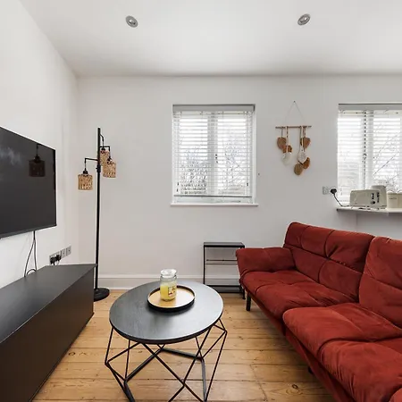 Apartment Bright & Stylish Near Islington & Camden