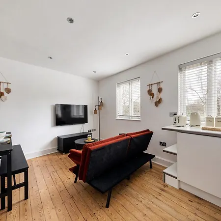 Apartment Bright & Stylish Near Islington & Camden