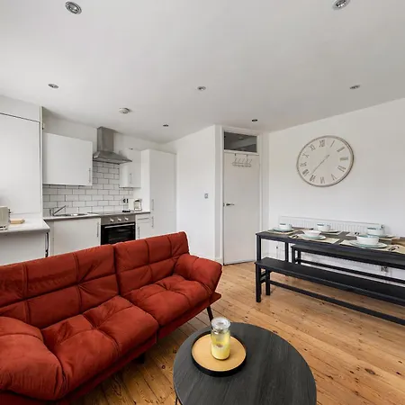 Apartment Bright & Stylish Near Islington & Camden