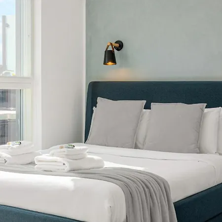 Apartment Magnificent New Cross 2br Penthouse With Balcony And Views