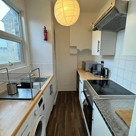 Comfy & Well-located 2br - Walthamstow Londyn