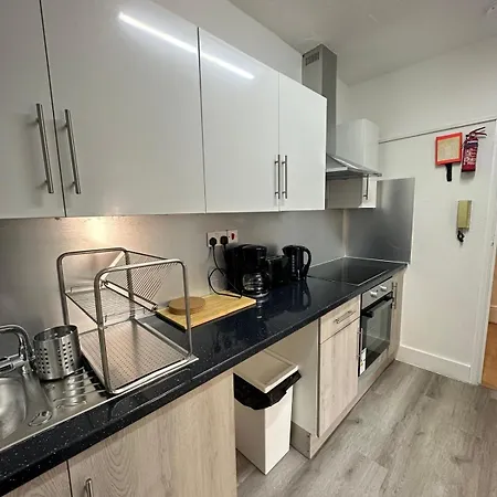 Comfy & Well-located 2br - Walthamstow Apartamento *