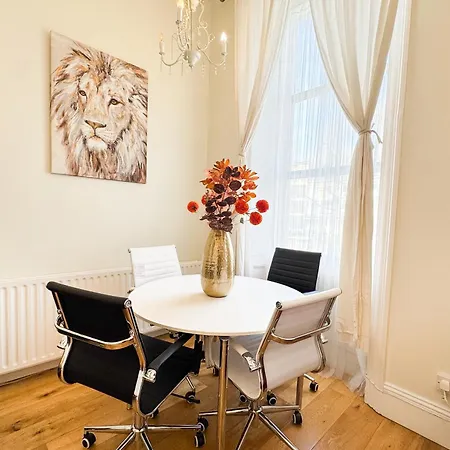 Mile End Road By Smart Corporate Apartment London