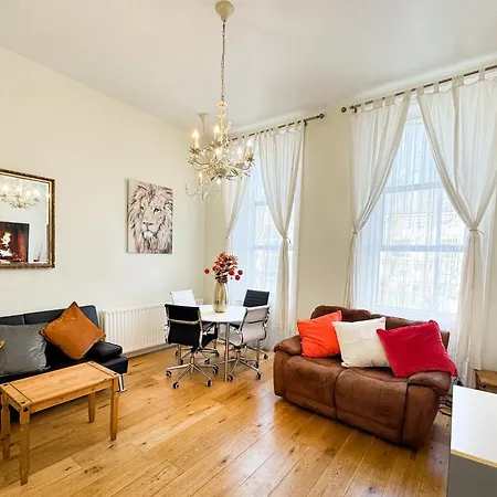 Apartment Mile End Road By Smart Corporate London