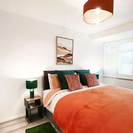 Hébergement de vacances Reductions On Short - Chic & Cosy, Modern Nightingale Retreat! Easy Access To Tottenham Hotspurs *