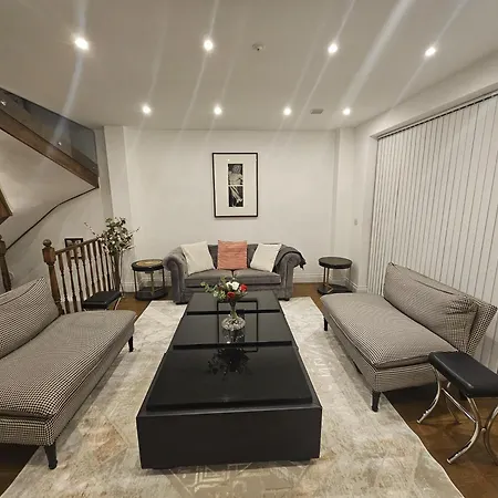 Ferienhaus Care London- Elegant & Central, Sloane Avenue, Chelsea