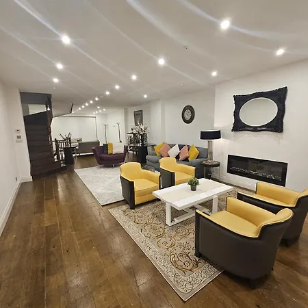 Care London- Elegant & Central, Sloane Avenue, Chelsea * London