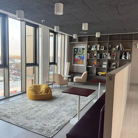 Aparthotel In London-c *