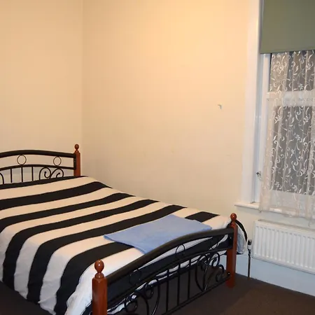 Homestay West