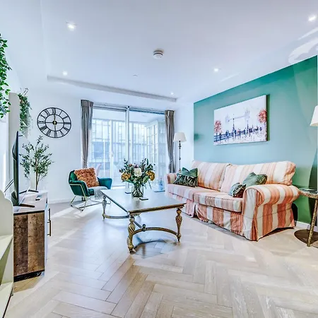 דירה Pristine In Battersea By 53 Degrees Property, Ideal For Long Term Stays! *