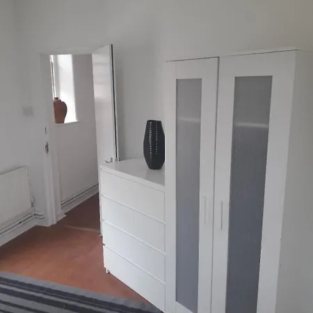 Shoreditch Apartment London