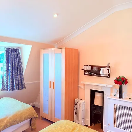 Europa House Hotel, Paddington 2*