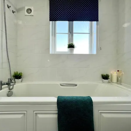 Holiday home Abbey Wood Garden Retreat: Elizabeth Line Access To London Thamesmead (Greater London)