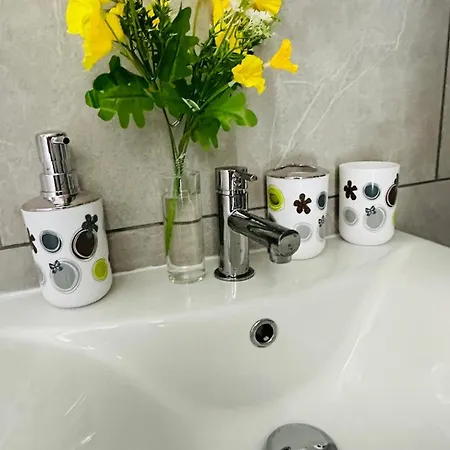 Cosy And Comfy Homestay