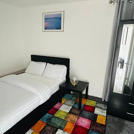 Cosy And Comfy *