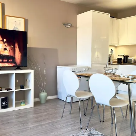 Lovely 1 Bedroom Facing Regents Park By Wild Apartment London