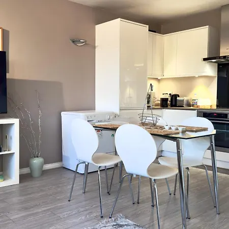 Lovely 1 Bedroom Facing Regents Park By Wild