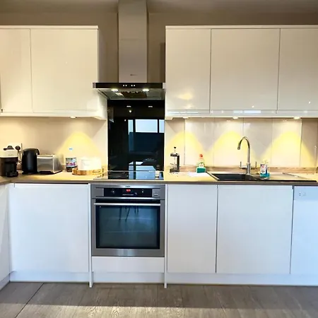 Lovely 1 Bedroom Facing Regents Park By Wild